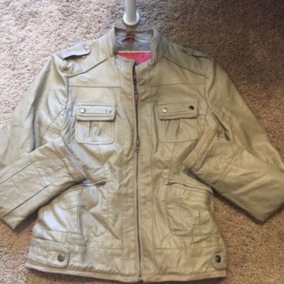 Woman’s leather jacket